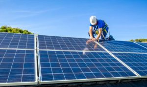 Installation et mise en production des panneaux solaires photovoltaïques à Le Versoud